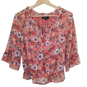 2/$10 Beautiful BCX Floral Blouse | Size XS
